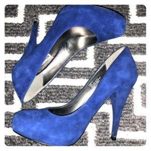 Steve Madden Trinitie Classic Round Toe